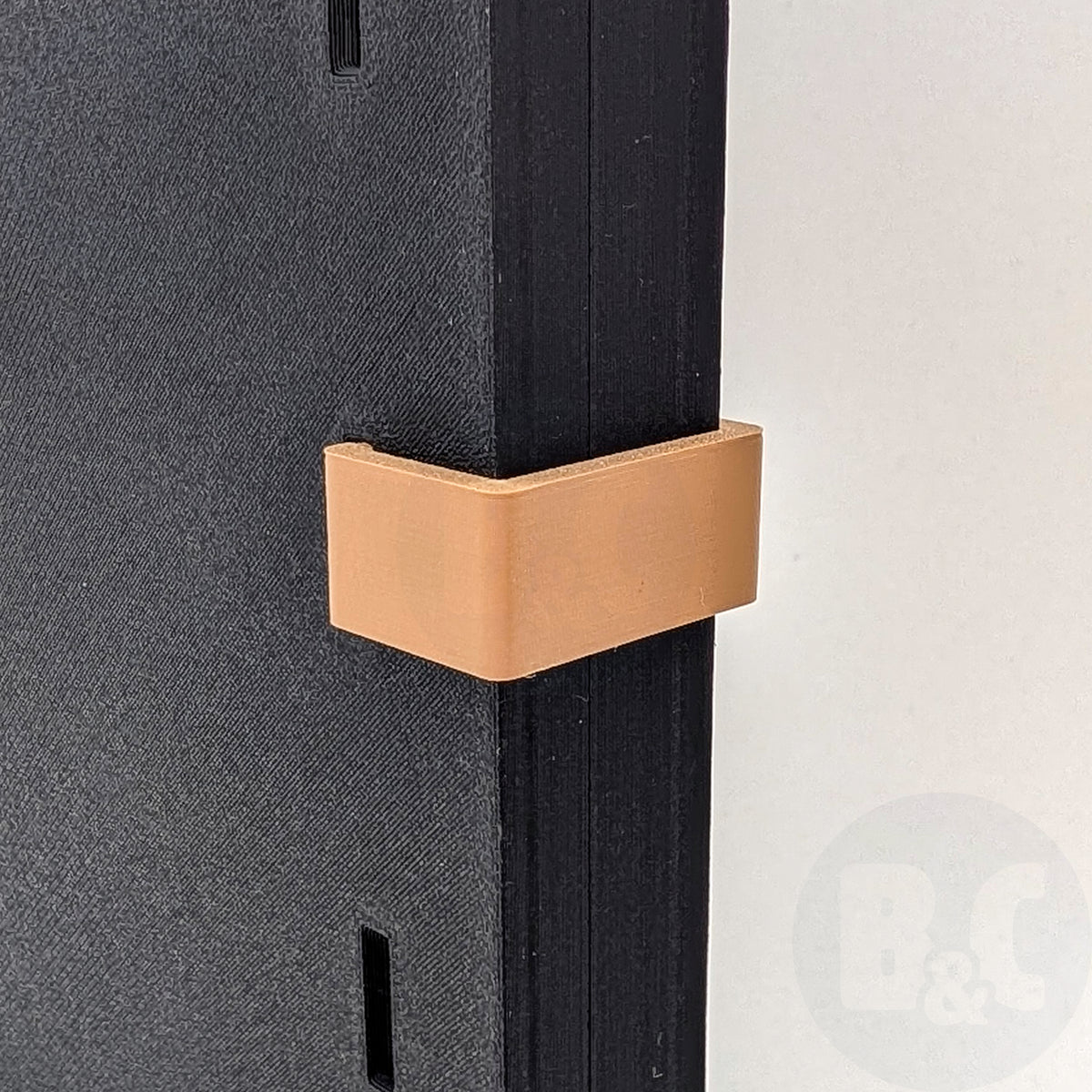 Wood Brown Body Clips