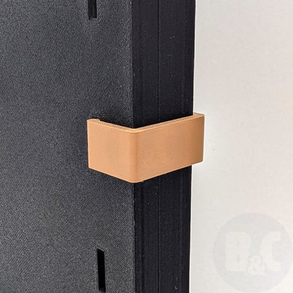 Wood Brown Body Clips