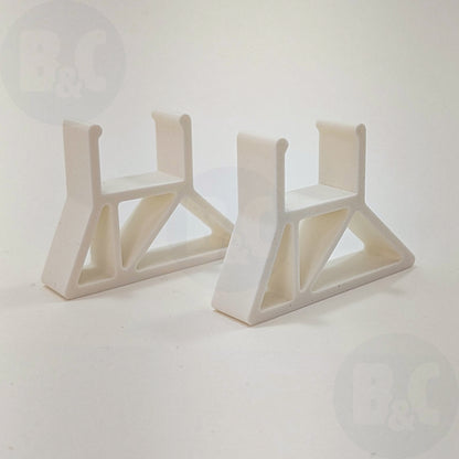 Cotton White Frame Feet